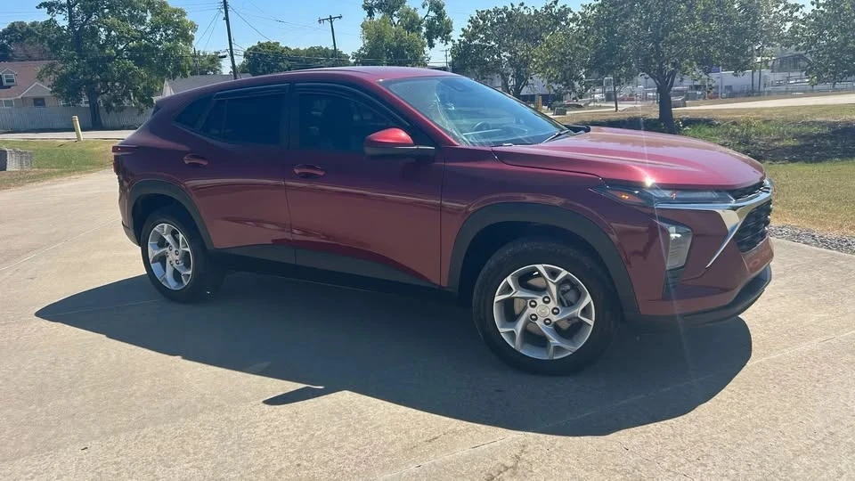 2024 Chevrolet Trax - Image 3 of 7