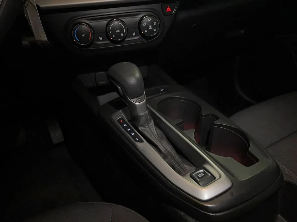 2024 Chevrolet Trax - Image 12 of 15