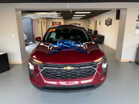 2024 Chevrolet Trax LS