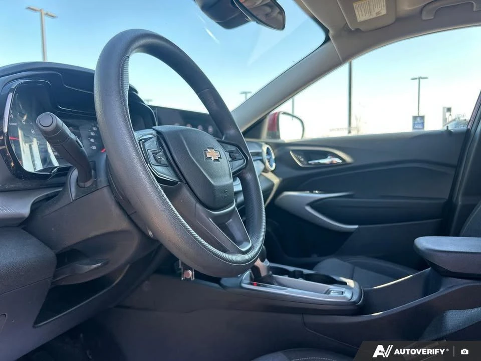 2024 Chevrolet Trax - Image 15 of 19