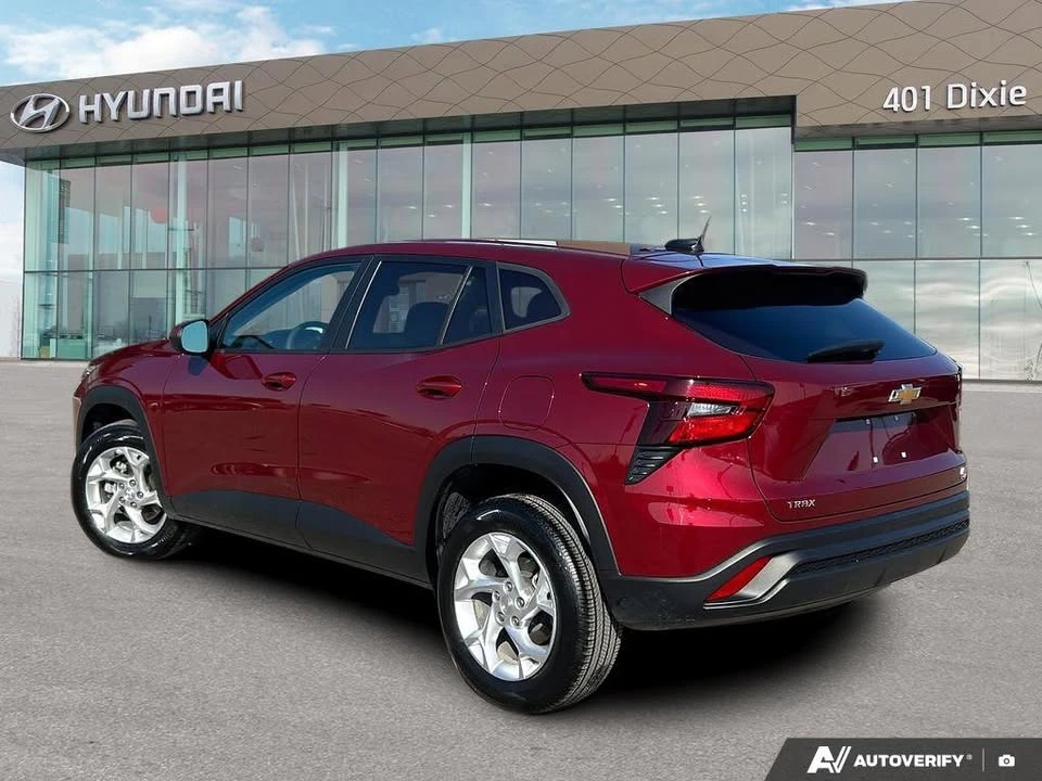 2024 Chevrolet Trax - Image 3 of 19