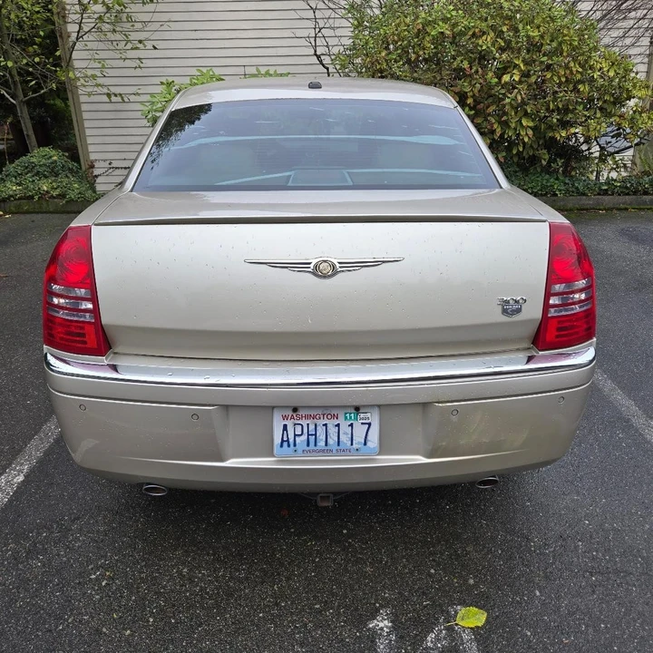 2024 Chrysler 300 (2005-2023) - Image 5 of 15