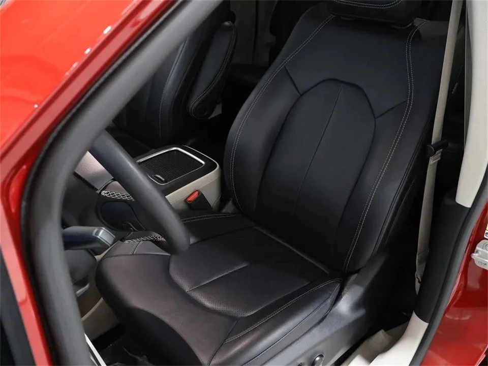 2024 Chrysler - Image 14 of 31