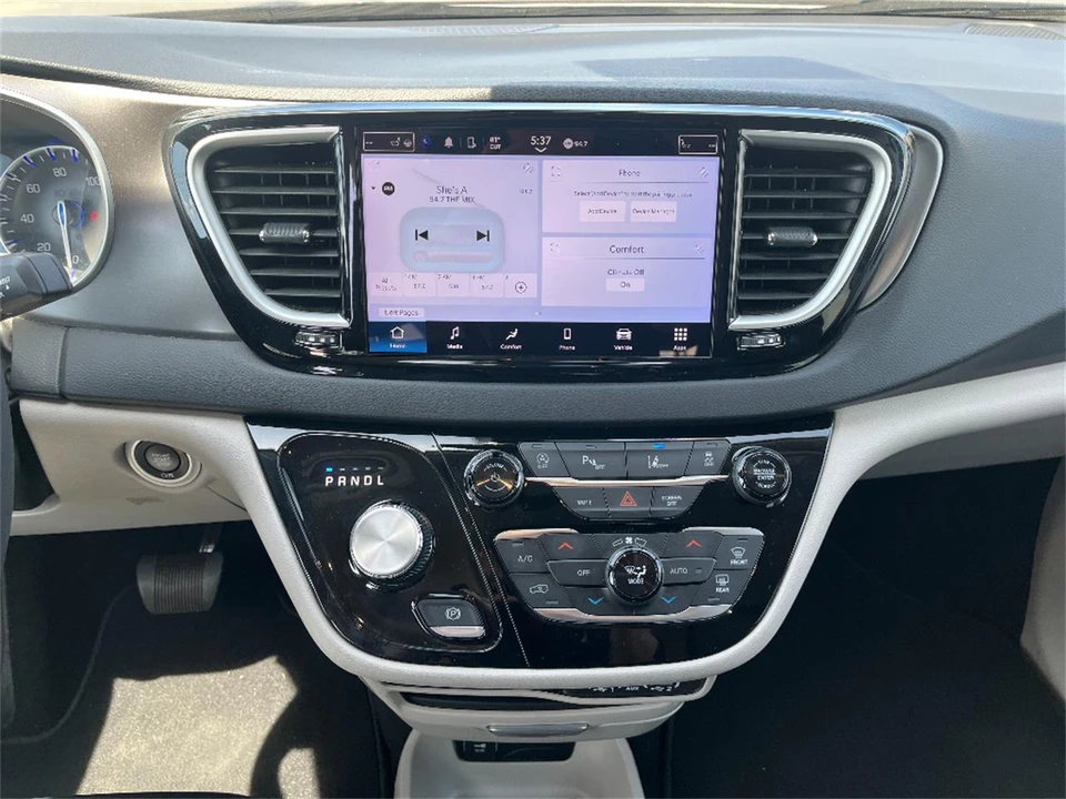 2024 Chrysler - Image 23 of 31