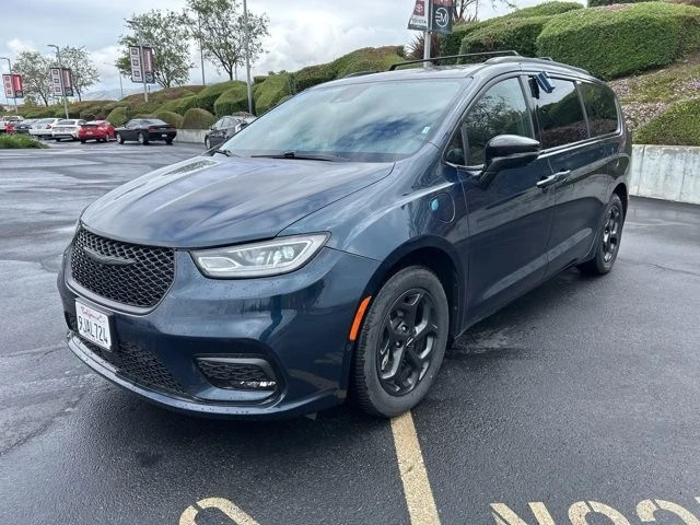 2024 Chrysler - Image 2 of 16