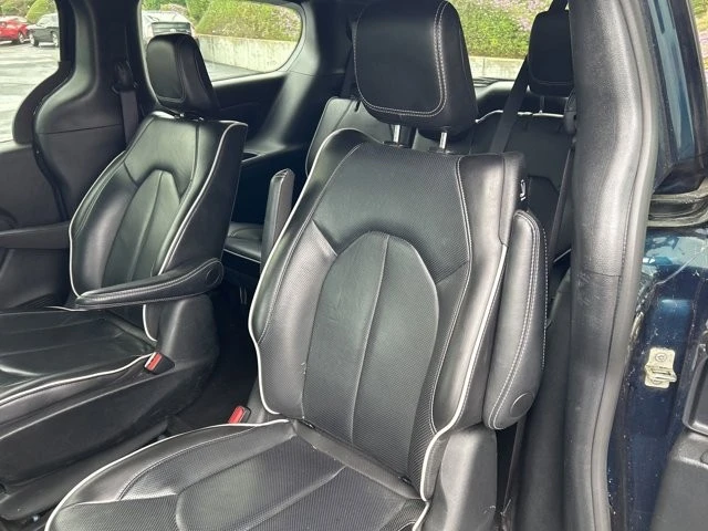 2024 Chrysler - Image 12 of 16
