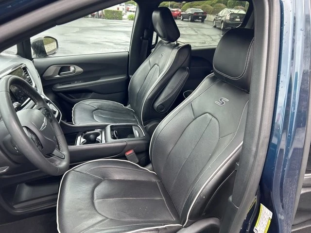2024 Chrysler - Image 13 of 16