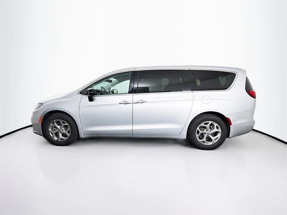 2024 Chrysler - Image 5 of 12