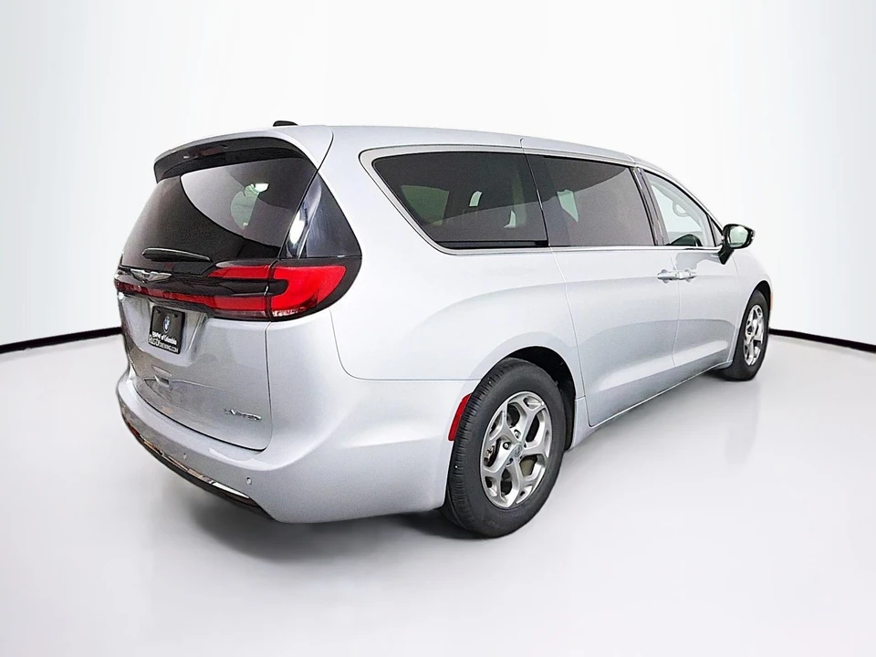 2024 Chrysler - Image 8 of 21