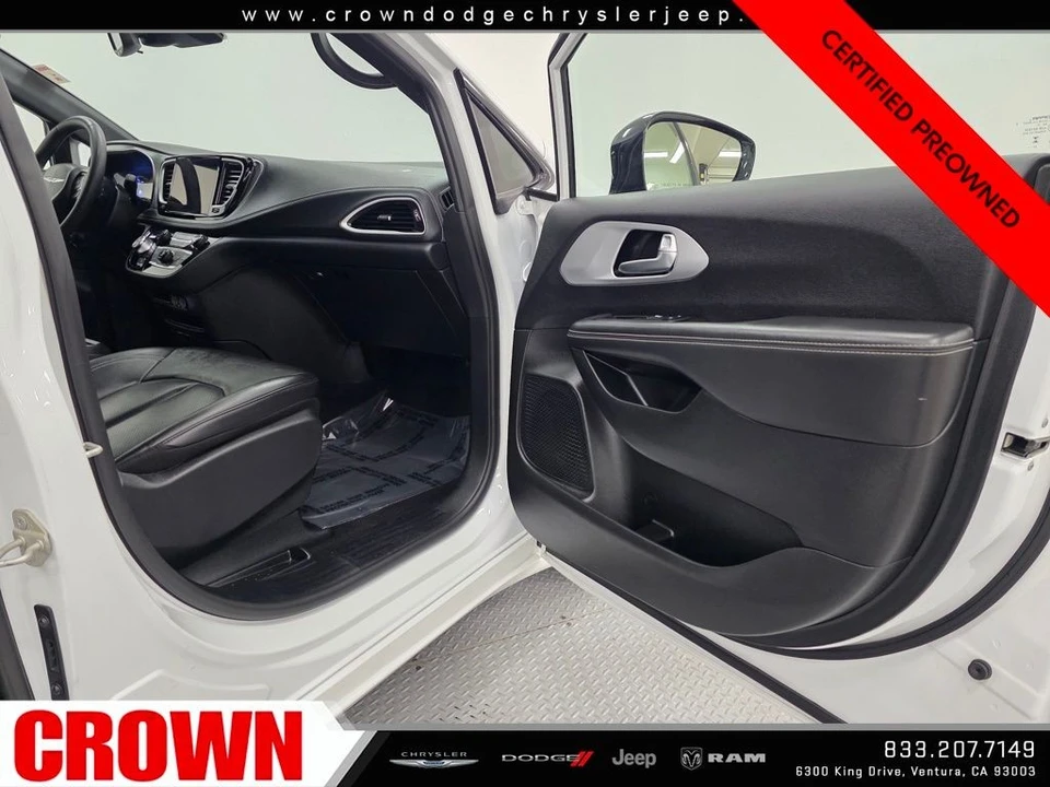2024 Chrysler - Image 15 of 21