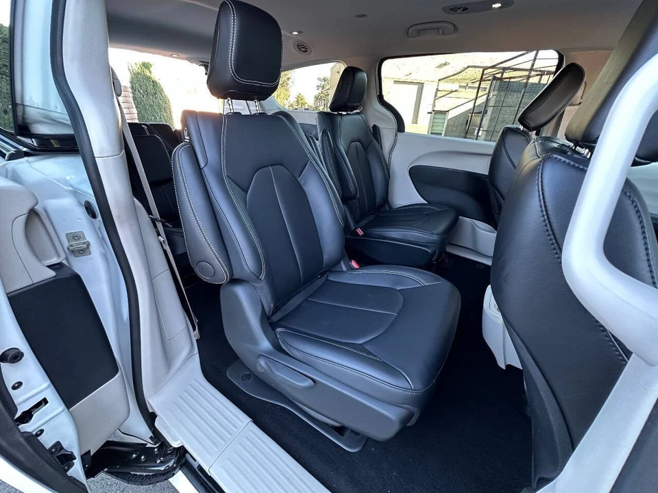 2024 Chrysler - Image 21 of 21