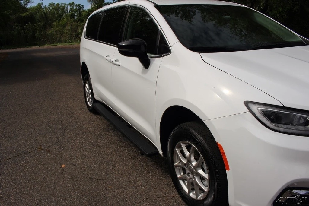2024 Chrysler - Image 21 of 21