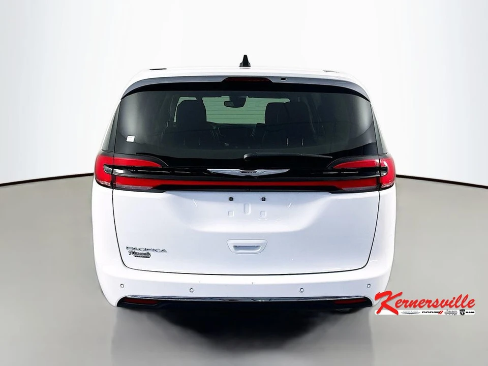 2024 Chrysler - Image 6 of 21