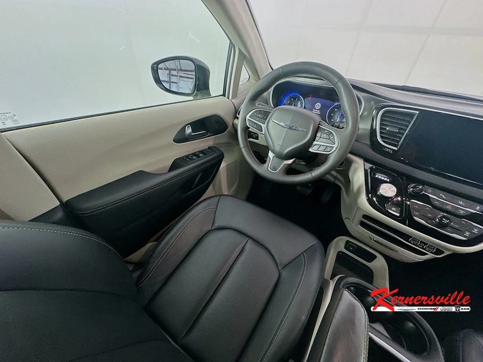 2024 Chrysler - Image 9 of 21