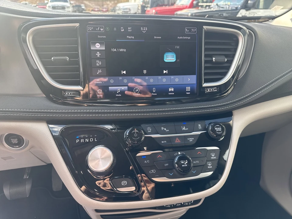 2024 Chrysler - Image 22 of 24