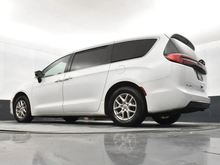 2024 Chrysler - Image 12 of 12