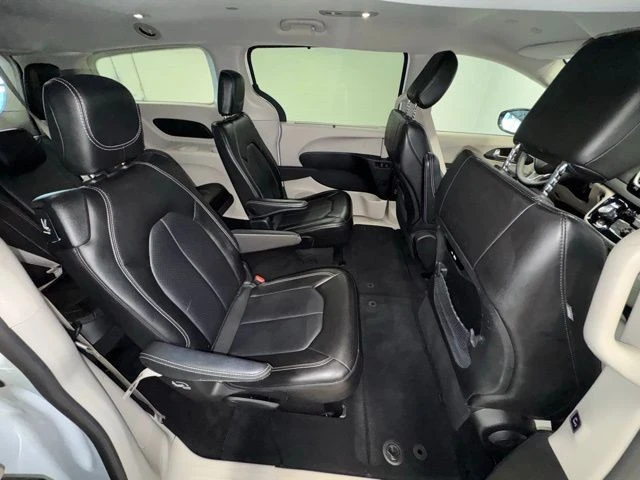 2024 Chrysler - Image 10 of 21