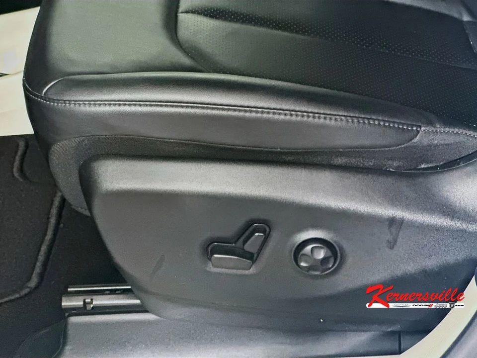 2024 Chrysler - Image 22 of 24