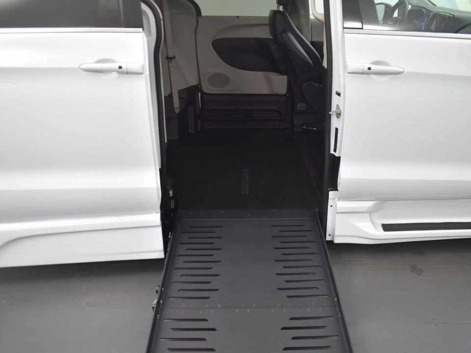 2024 Chrysler - Image 21 of 21