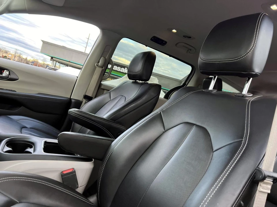 2024 Chrysler - Image 7 of 21