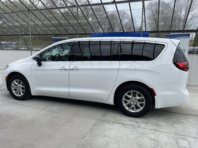 2024 Chrysler - Image 14 of 21