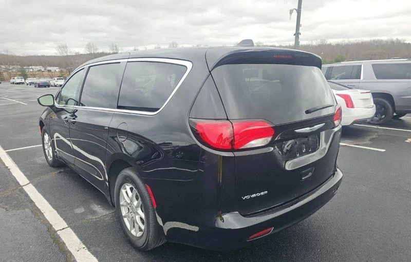 2024 Chrysler - Image 2 of 9