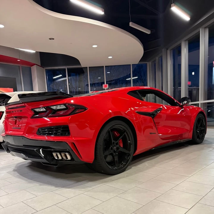 2024 Chevrolet Corvette C8 E-Ray - Image 2 of 4
