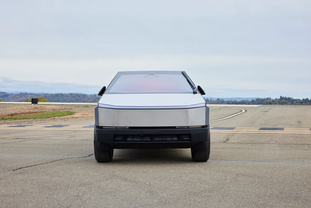 2024 Tesla Cybertruck - Image 4 of 31