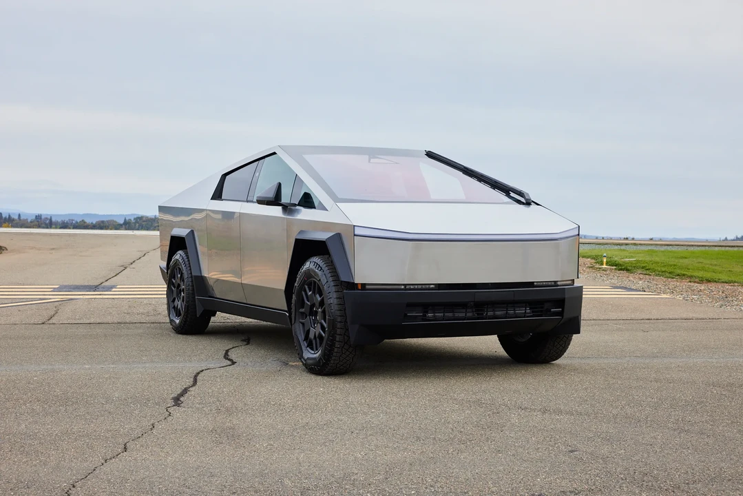 2024 Tesla Cybertruck - Image 5 of 31