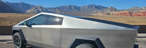 2024 Tesla Cybertruck - Image 4 of 4