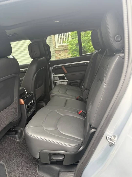 2024 Land Rover Defender L663 - Image 6 of 7