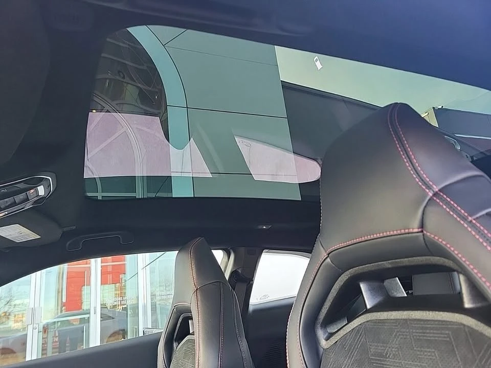 2024 Dodge Charger 8th Gen - Image 15 of 19