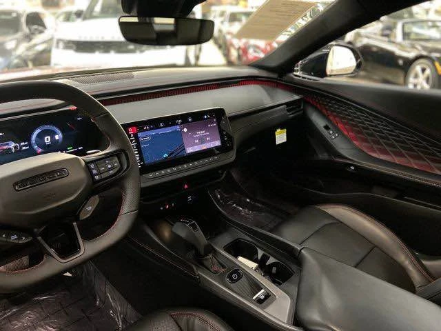 2024 Dodge Challenger - Image 4 of 8