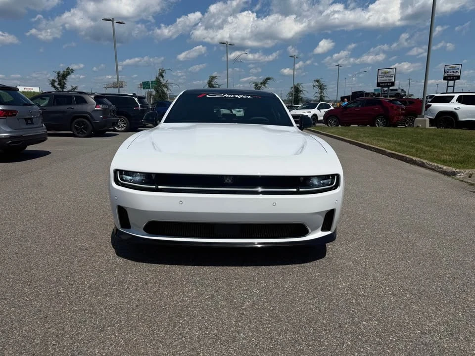 2024 Dodge Charger 8th Gen - Image 2 of 16
