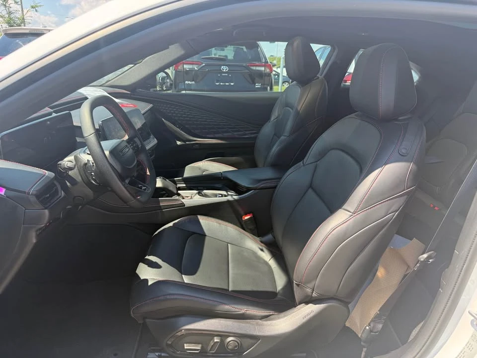 2024 Dodge Charger 8th Gen - Image 12 of 16