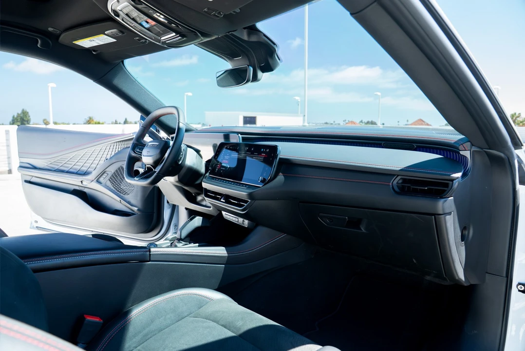 2024 Dodge Charger 8th Gen - Image 30 of 31