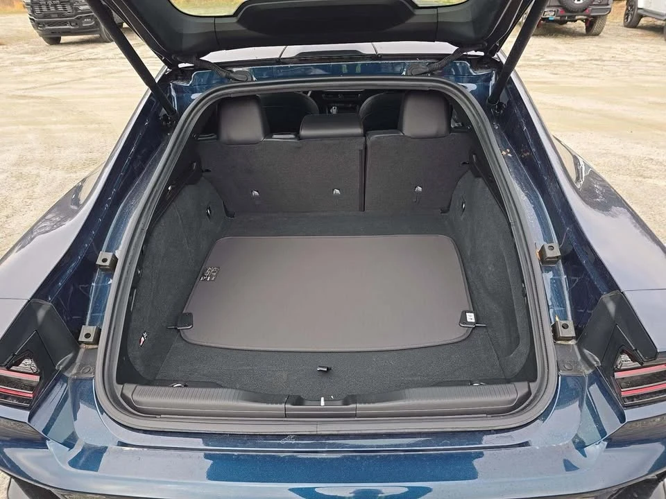 2024 Dodge Charger 8th Gen - Image 7 of 10