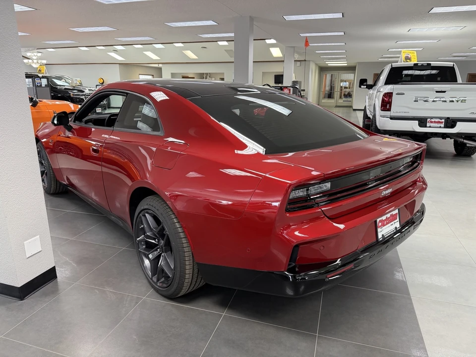 2024 Dodge Charger 8th Gen - Image 6 of 21