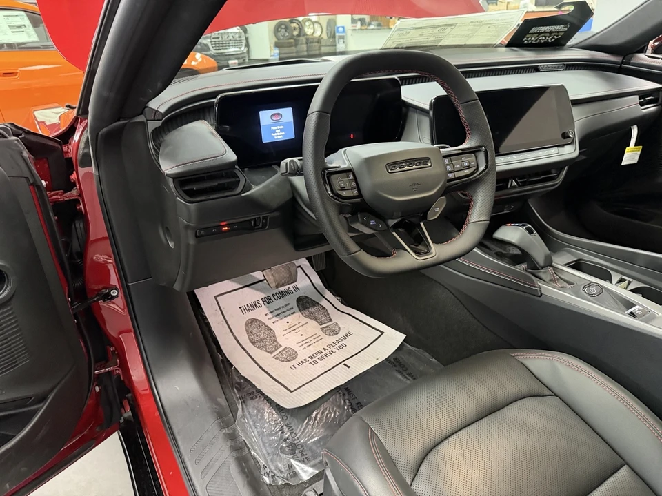 2024 Dodge Charger 8th Gen - Image 18 of 21