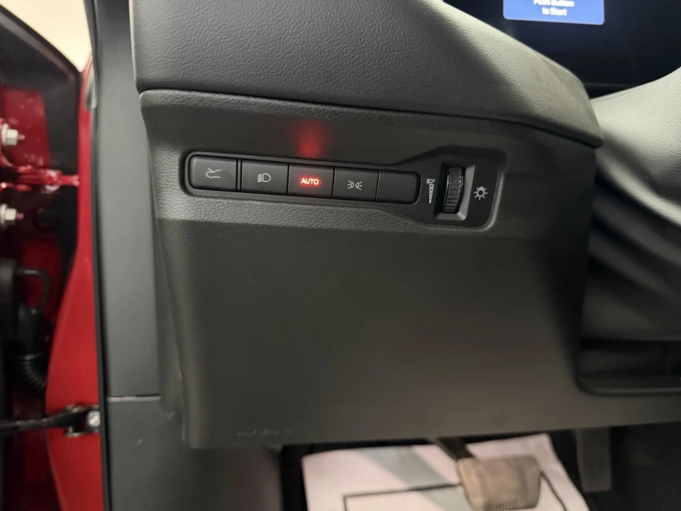 2024 Dodge Charger 8th Gen - Image 17 of 21