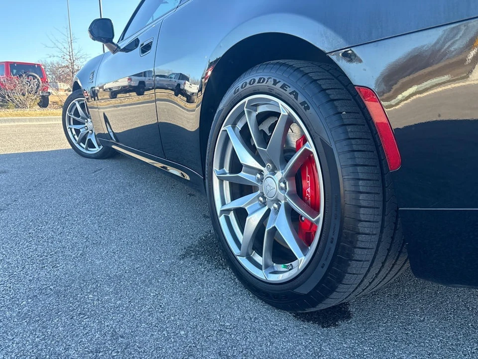 2024 Dodge Charger 8th Gen - Image 5 of 12