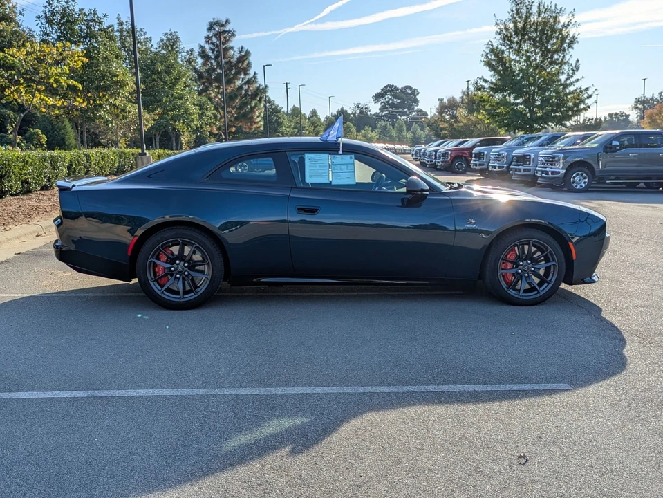 2024 Dodge Charger 8th Gen - Image 3 of 12