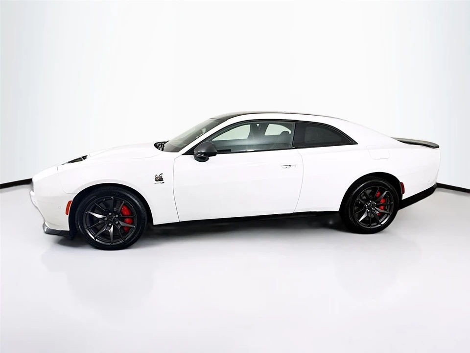 2024 Dodge Charger 8th Gen - Image 5 of 21
