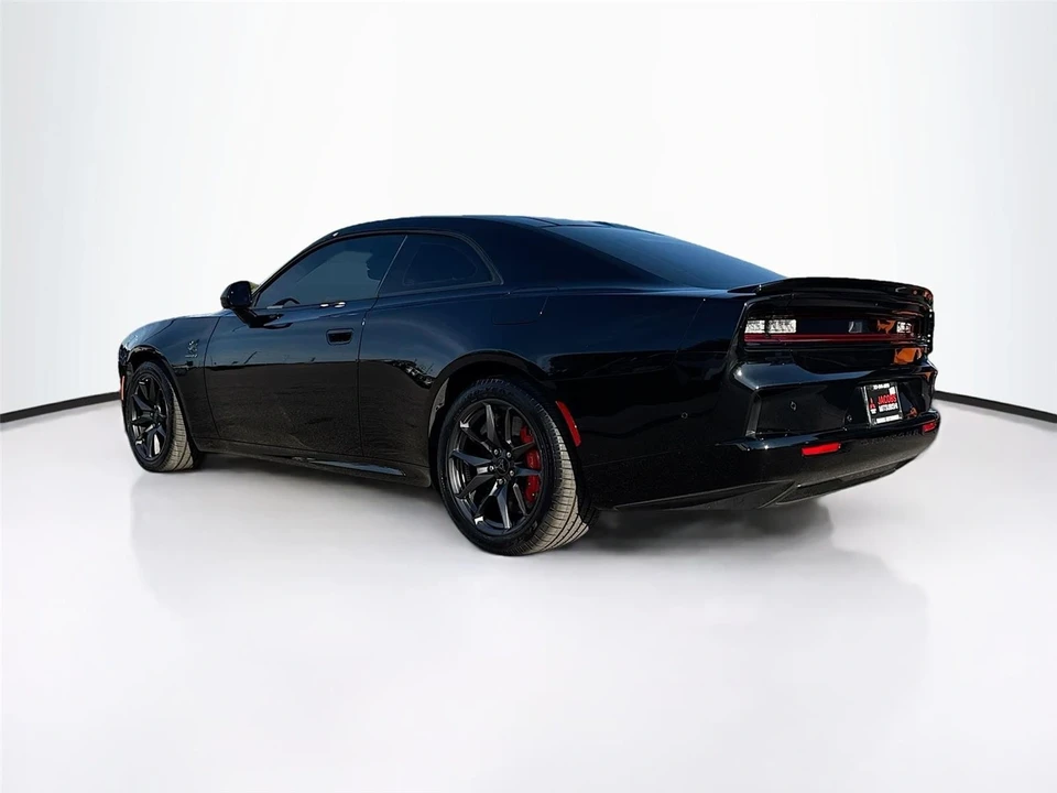 2024 Dodge Charger 8th Gen - Image 5 of 21