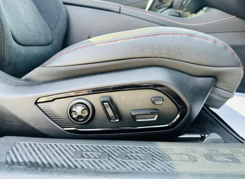 2024 Dodge Charger Daytona 8th Gen - Image 10 of 15