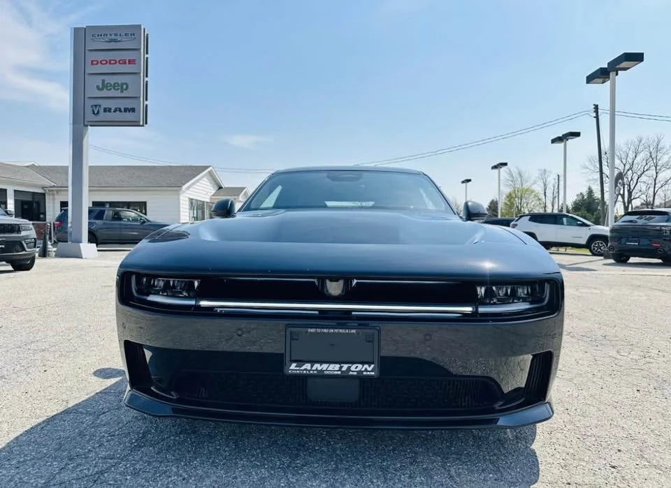 2024 Dodge Charger Daytona 8th Gen - Image 6 of 15