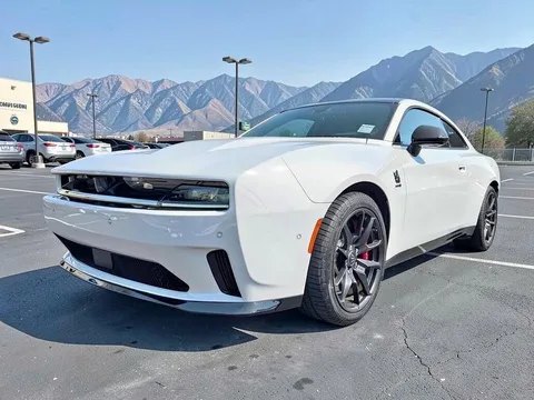 2024 Dodge Charger Daytona Scat Pack