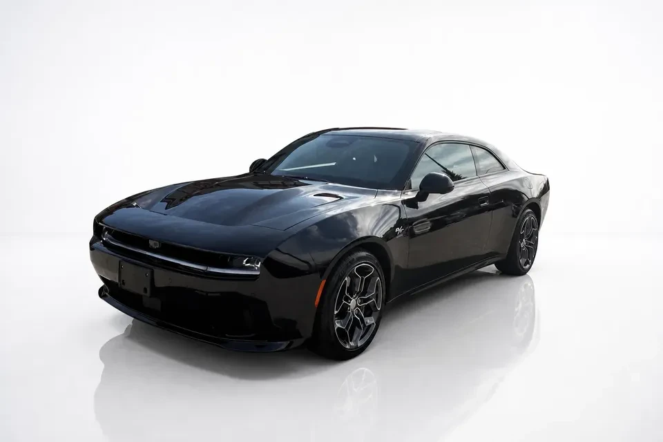 2024 Dodge Charger 8th Gen - Image 2 of 8