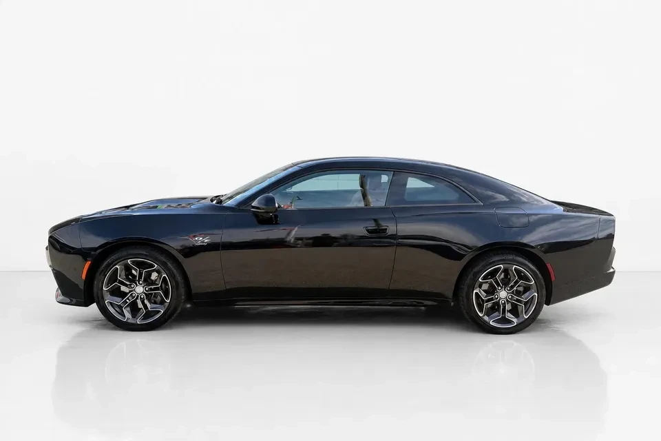 2024 Dodge Charger 8th Gen - Image 3 of 8