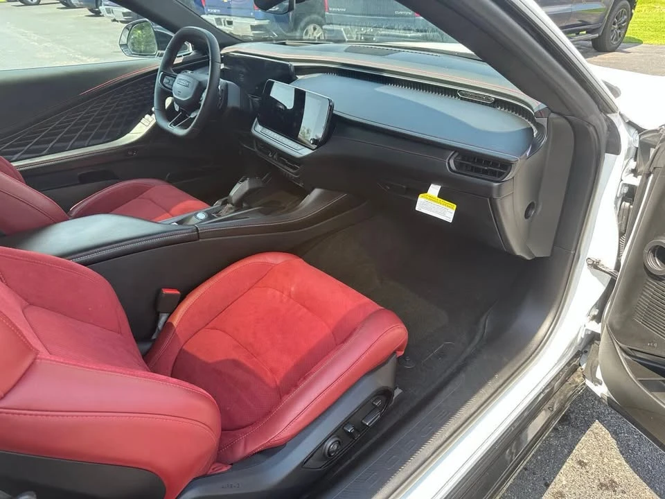 2024 Dodge Charger 8th Gen - Image 6 of 16
